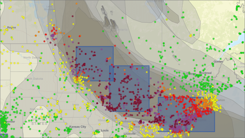 AirNow fire and smoke map showing Canadian wildfire smoke covering the Midwest and mid-Atlantic with red and purple monitors marking hazardous air quality